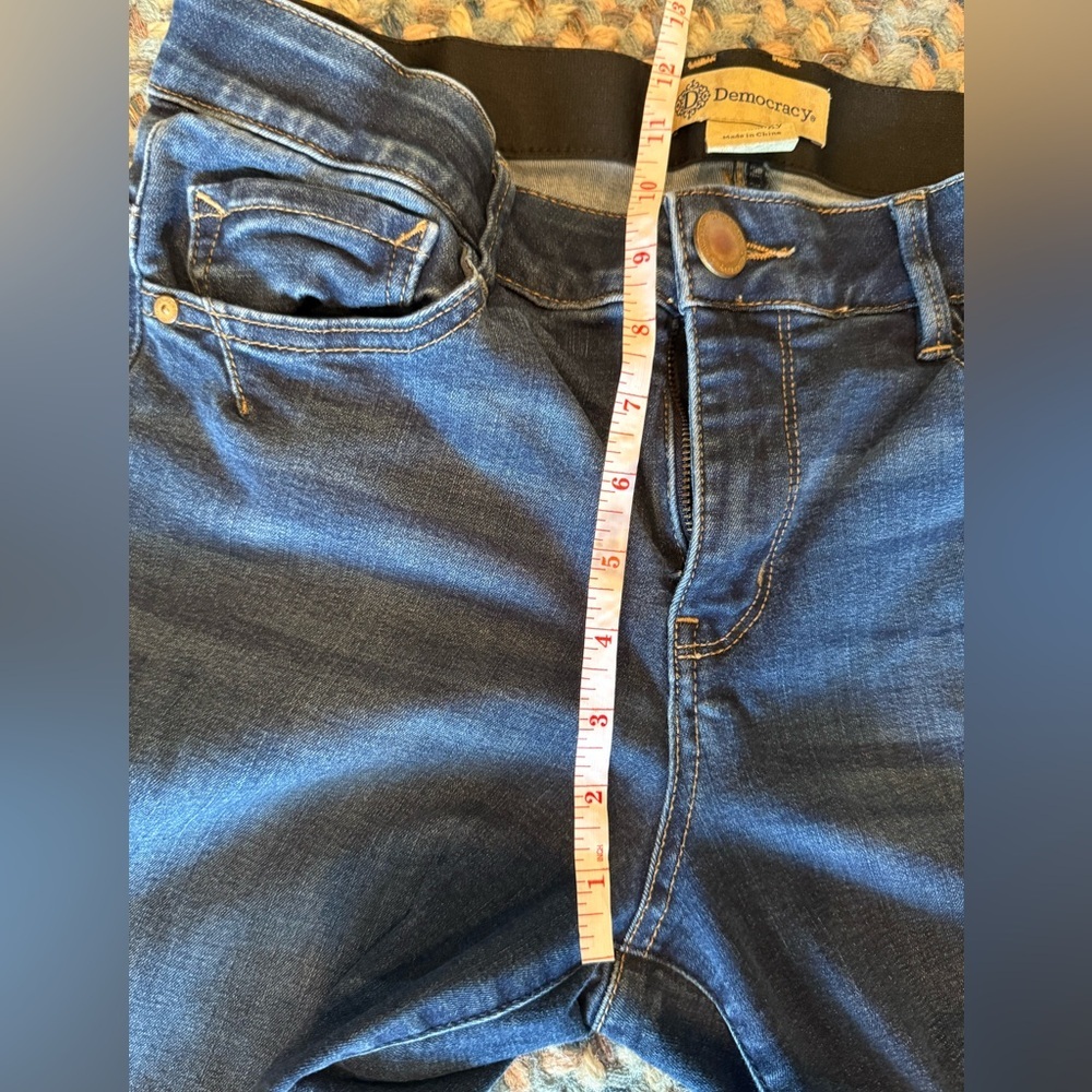 Democracy straight leg stretch jean sz 10 - Picture 4 of 6